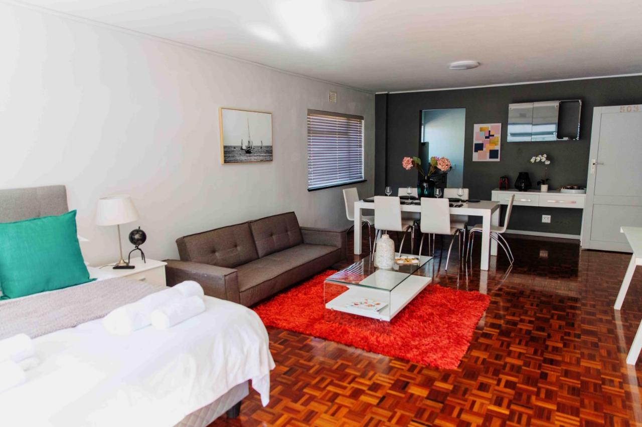Camborne Holiday Apartments Cidade Do Cabo Exterior foto