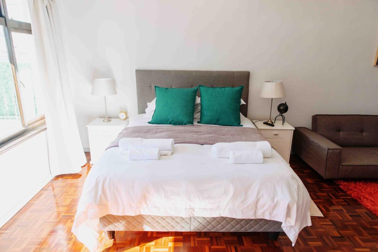 Camborne Holiday Apartments Cidade Do Cabo Exterior foto
